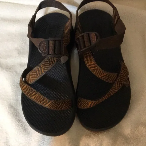 Chaco Sandles like new condition. Size uk 5 US size 7 - Picture 1 of 16